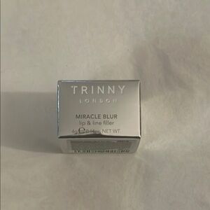 NEW Trinny London Miracle Blur Lip & Line Filler, 4g